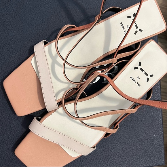 Sandals by Yuul Yie - Picture 4 of 4